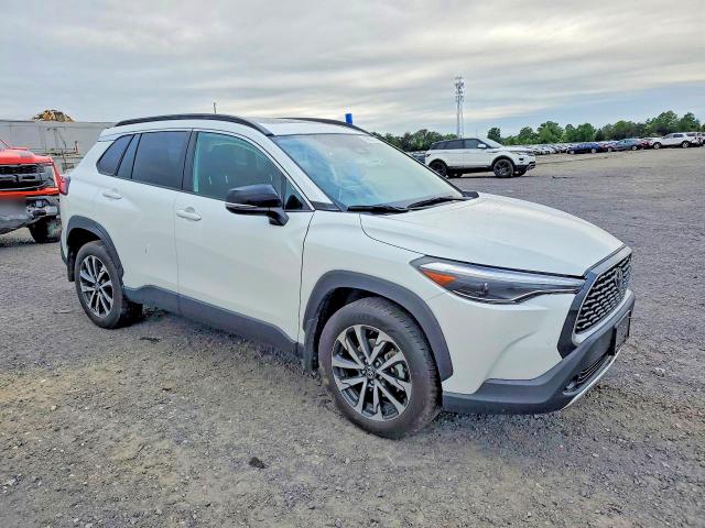 52602166 :رقم المزاد ، 7MUDAABG4SV120968 vin ، 2025 Toyota Corolla Cross مزاد بيع