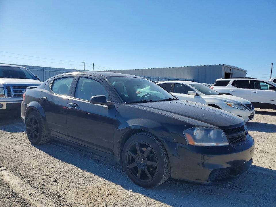 52778176 :رقم المزاد ، 1C3CDZABXEN147835 vin ، 2014 Dodge Avenger مزاد بيع