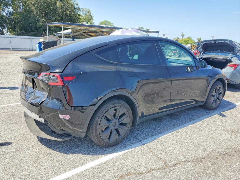 54157016 :رقم المزاد ، 7SAYGDED5RF115258 vin ، 2024 Tesla Model Y مزاد بيع