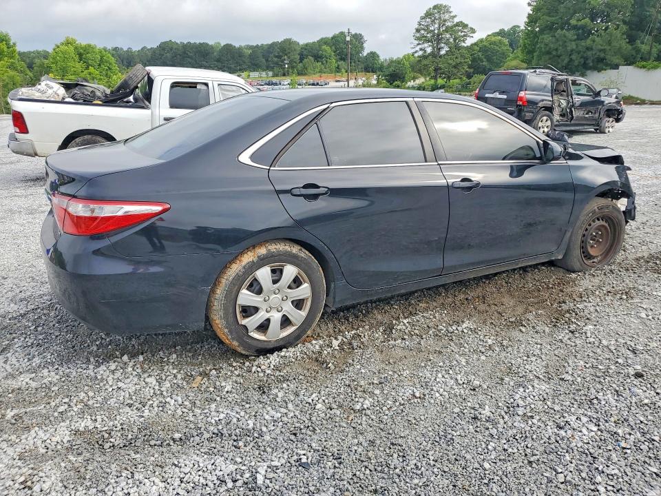 54878376 :رقم المزاد ، 4T1BF1FK7HU423633 vin ، 2017 Toyota Camry مزاد بيع