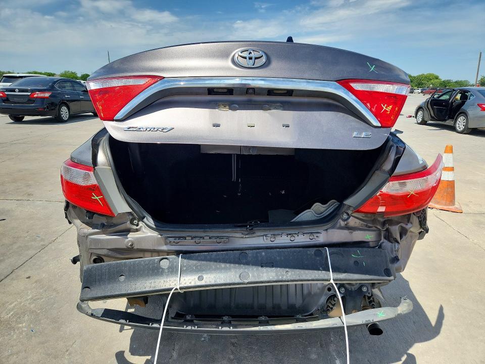 53880076 :رقم المزاد ، 4T4BF1FK5FR457587 vin ، 2015 Toyota Camry مزاد بيع