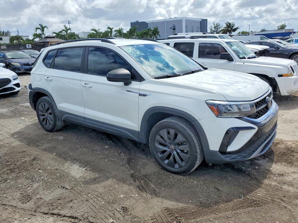 2022 Volkswagen Taos მანქანა იყიდება აუქციონზე, vin: 3VVDX7B24NM024909, აუქციონის ნომერი: 54218926