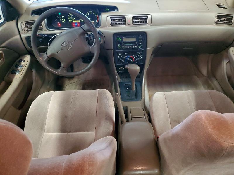 53618586 :رقم المزاد ، JT2BG22K7X0335905 vin ، 1999 Toyota Camry مزاد بيع