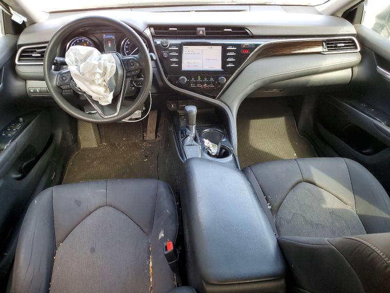 53746996 :رقم المزاد ، 4T1B11HK9KU694129 vin ، 2019 Toyota Camry مزاد بيع