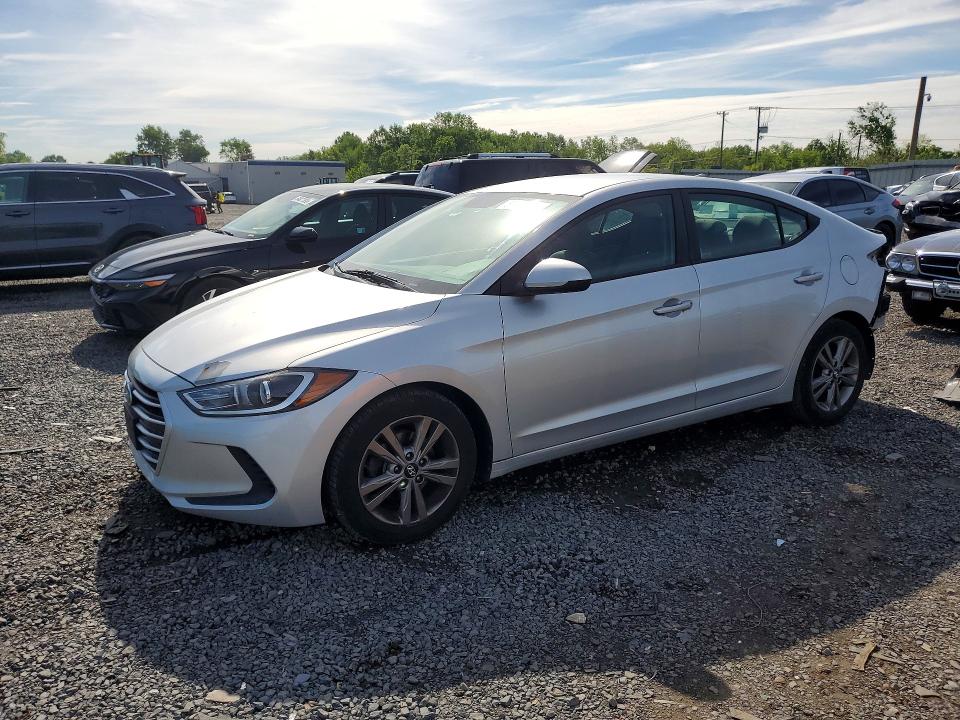 2017 Hyundai Elantra მანქანა იყიდება აუქციონზე, vin: 5NPD84LF2HH107650, აუქციონის ნომერი: 54835436