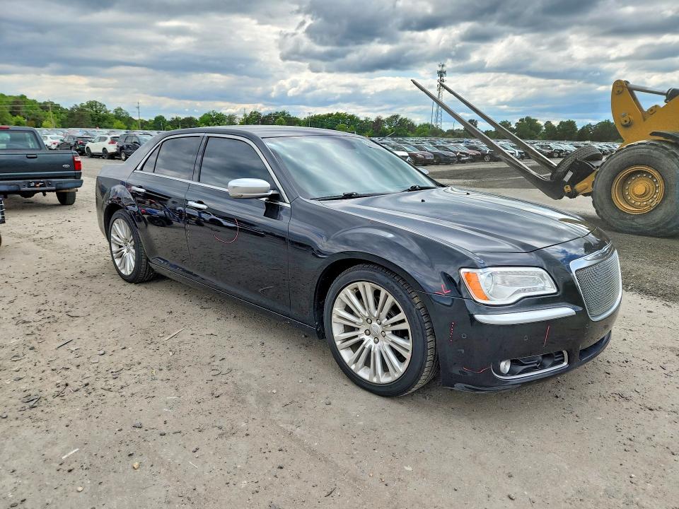 53358286 :رقم المزاد ، 2C3CCADT1DH621722 vin ، 2013 Chrysler 300c مزاد بيع