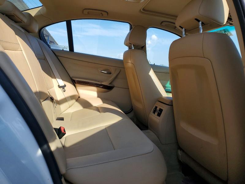 53928856 :رقم المزاد ، WBAPH7C57BE850461 vin ، 2011 Bmw 328 مزاد بيع