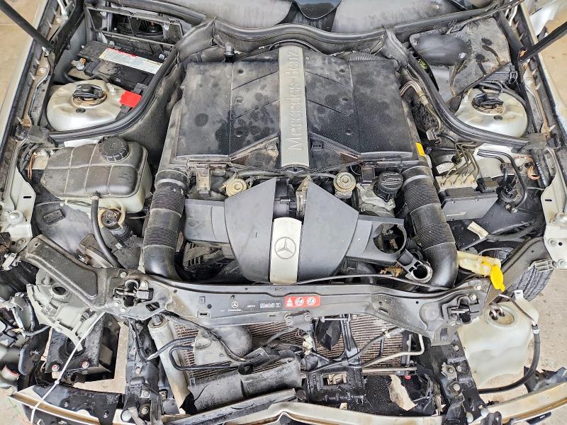 52123966 :رقم المزاد ، WDBTK65GX4T030948 vin ، 2004 Mercedes-benz Clk مزاد بيع