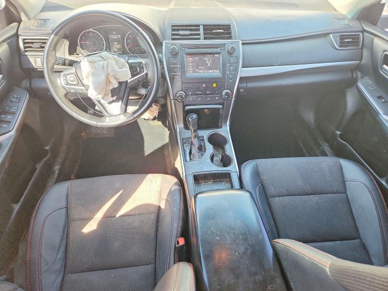53550366 :رقم المزاد ، 4T1BF1FK3HU722424 vin ، 2017 Toyota Camry مزاد بيع