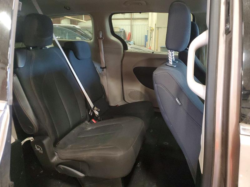 53224156 :رقم المزاد ، 2C4RC1FG1JR182825 vin ، 2018 Chrysler Pacifica مزاد بيع