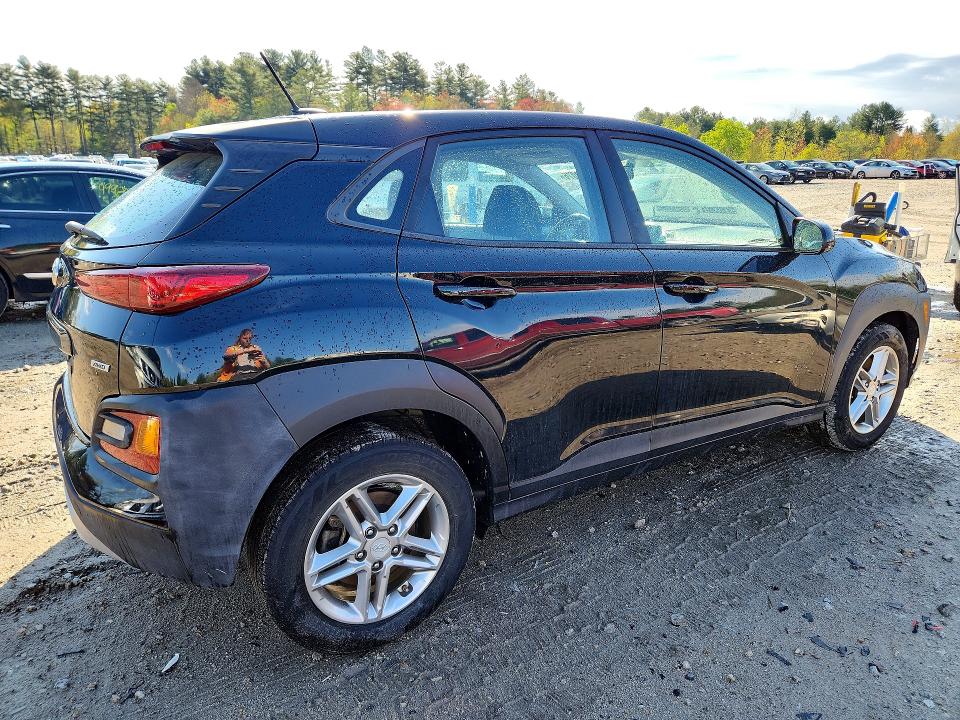 52953076 :رقم المزاد ، KM8K1CAA6JU112662 vin ، 2018 Hyundai Kona مزاد بيع
