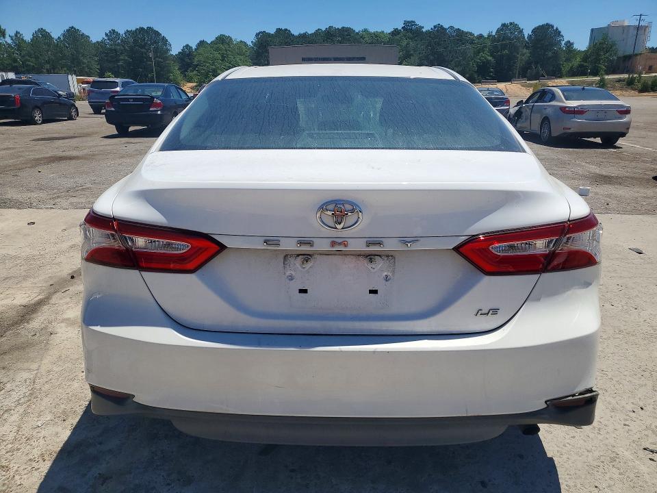 Продаж на аукціоні авто 2018 Toyota Camry, vin: 4T1B11HK6JU051879, номер лоту: 53801126
