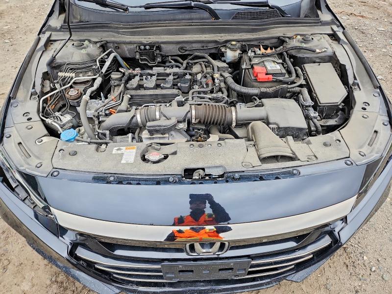 Auction sale of the 2022 Honda Accord, vin: 1HGCV1F35NA001623, lot number: 52572176