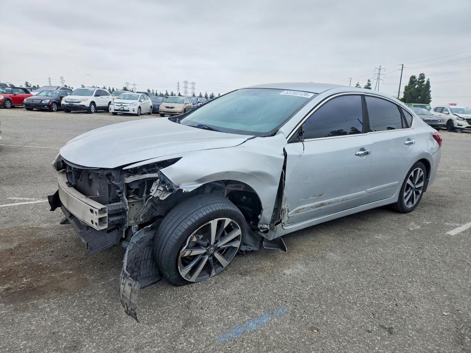 2017 Nissan Altima მანქანა იყიდება აუქციონზე, vin: 1N4AL3AP5HN321321, აუქციონის ნომერი: 53703126