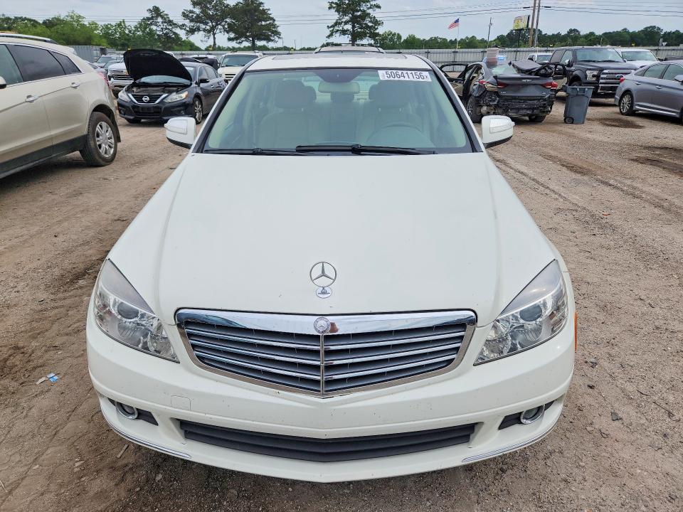 50641156 :رقم المزاد ، WDDGF54X09R050669 vin ، 2009 Mercedes-benz C مزاد بيع