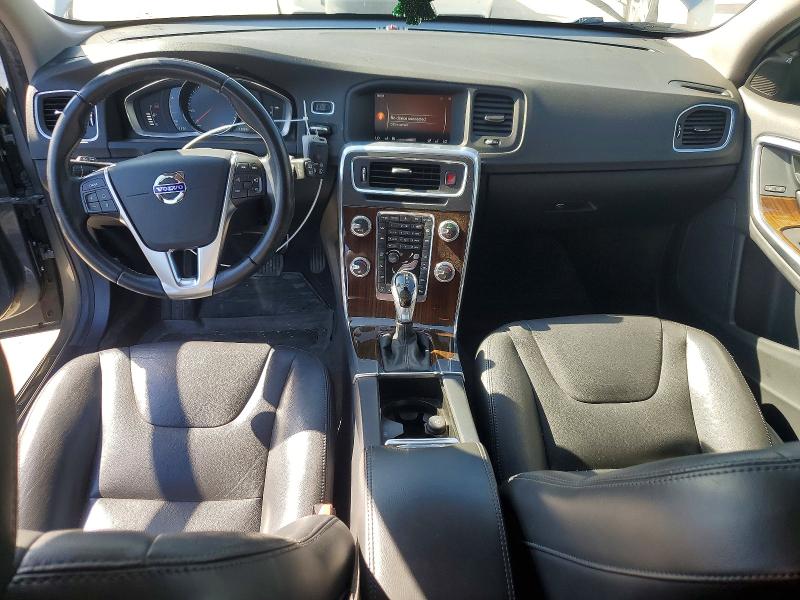 2017 Volvo V60 მანქანა იყიდება აუქციონზე, vin: YV140MEK8H1361026, აუქციონის ნომერი: 53343496