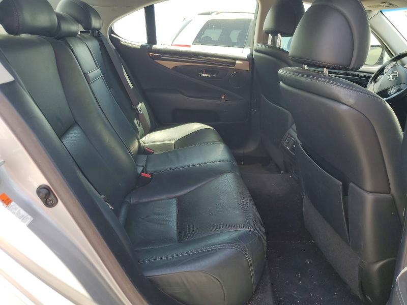 55065946 :رقم المزاد ، JTHBL5EF4H5144478 vin ، 2017 Lexus Ls مزاد بيع