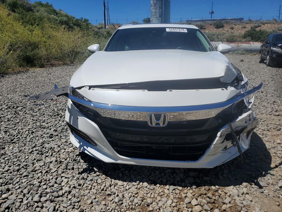 Продажа на аукционе авто 2018 Honda Accord, vin: 1HGCV1F98JA034338, номер лота: 52937676
