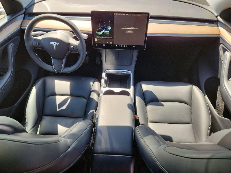 52837416 :رقم المزاد ، 7SAYGDEE5SA359052 vin ، 2025 Tesla Model Y مزاد بيع