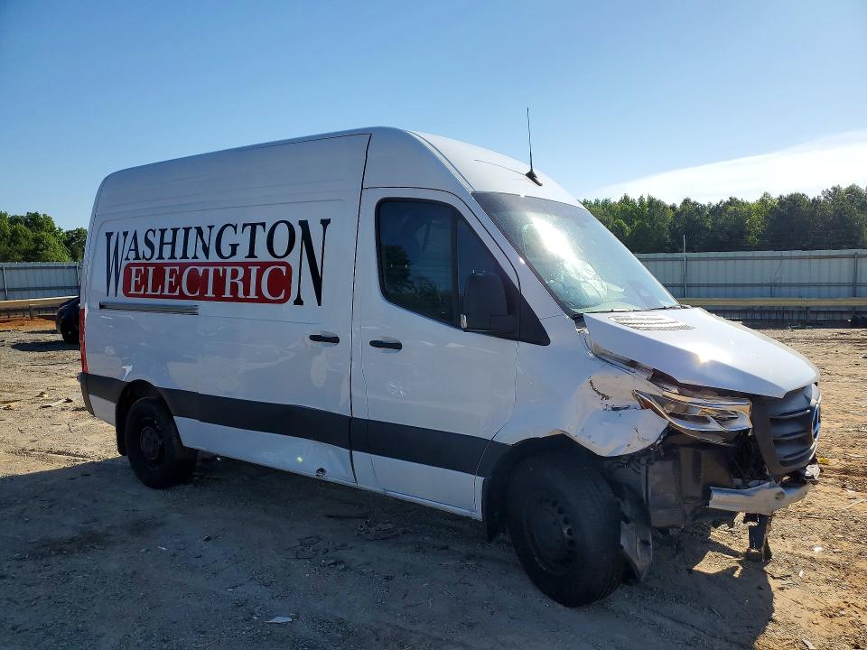 52229366 :رقم المزاد ، W1Y4KBHY3ST200255 vin ، 2025 Mercedes Benz Sprinter مزاد بيع