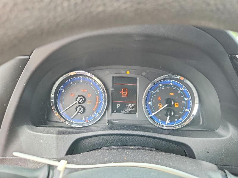2018 Toyota Corolla მანქანა იყიდება აუქციონზე, vin: 2T1BURHE4JC024004, აუქციონის ნომერი: 54169276