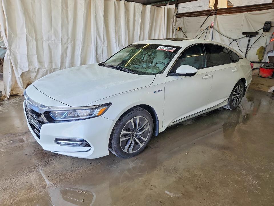 53346006 :رقم المزاد ، 1HGCV3F53JA003748 vin ، 2018 Honda Accord مزاد بيع