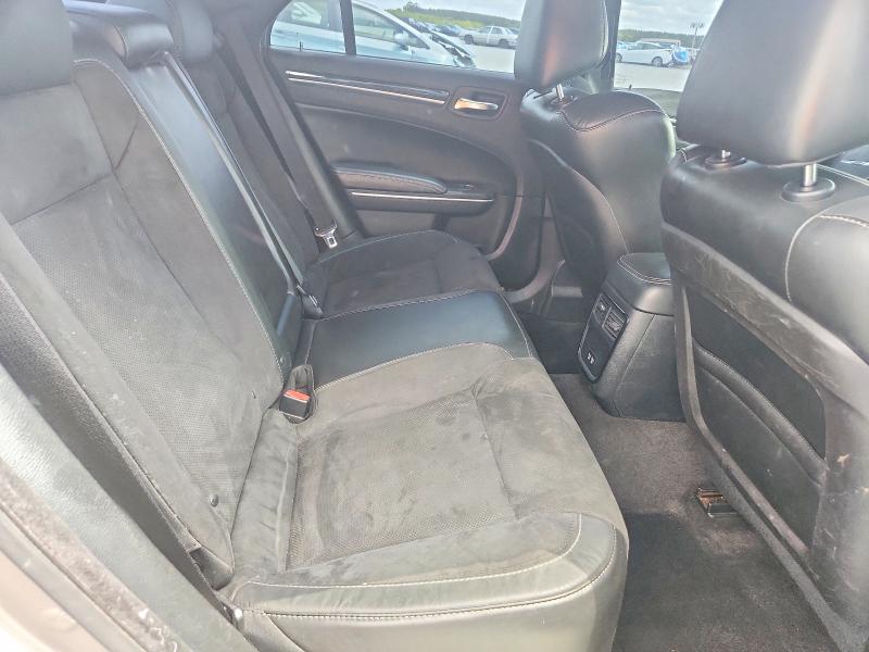 Продаж на аукціоні авто 2018 Chrysler 300, vin: 2C3CCABG0JH151510, номер лоту: 52376446