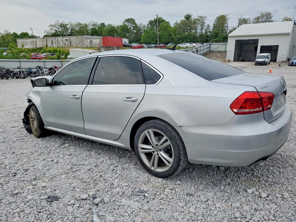 52307426 :رقم المزاد ، 1VWBP7A37EC004636 vin ، 2014 Volkswagen Passat مزاد بيع