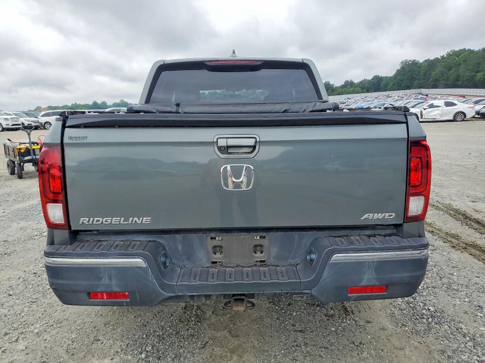 Продажа на аукционе авто 2017 Honda Ridgeline, vin: 5FPYK3F53HB023522, номер лота: 55232886