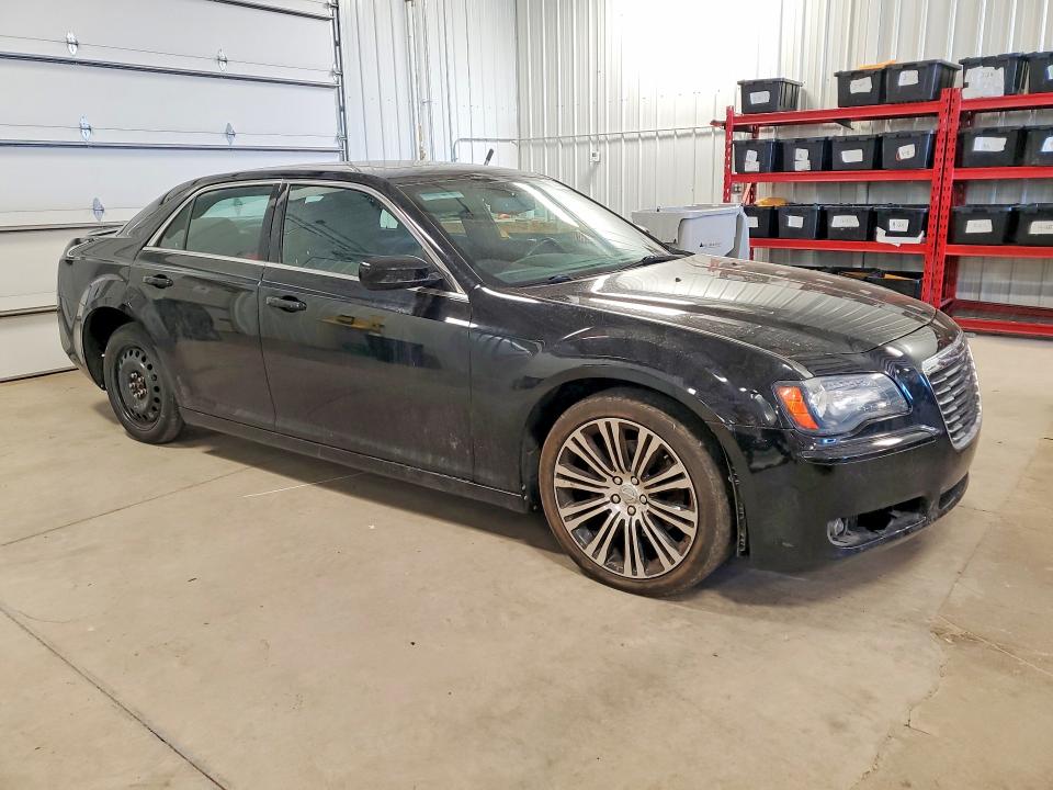 53022836 :رقم المزاد ، 2C3CCABTXDH732725 vin ، 2013 Chrysler 300 مزاد بيع