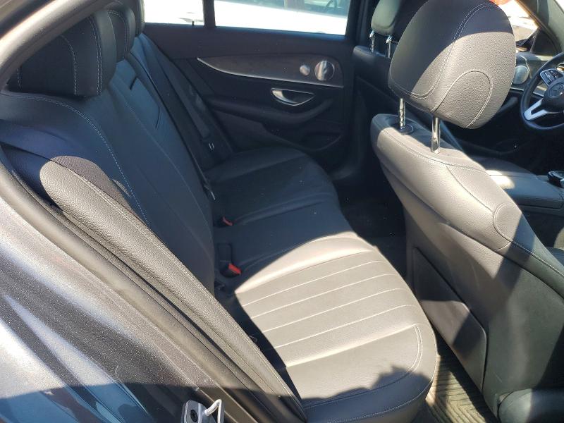 52694636 :رقم المزاد ، WDDZF8EB6LA709308 vin ، 2020 Mercedes-benz E مزاد بيع