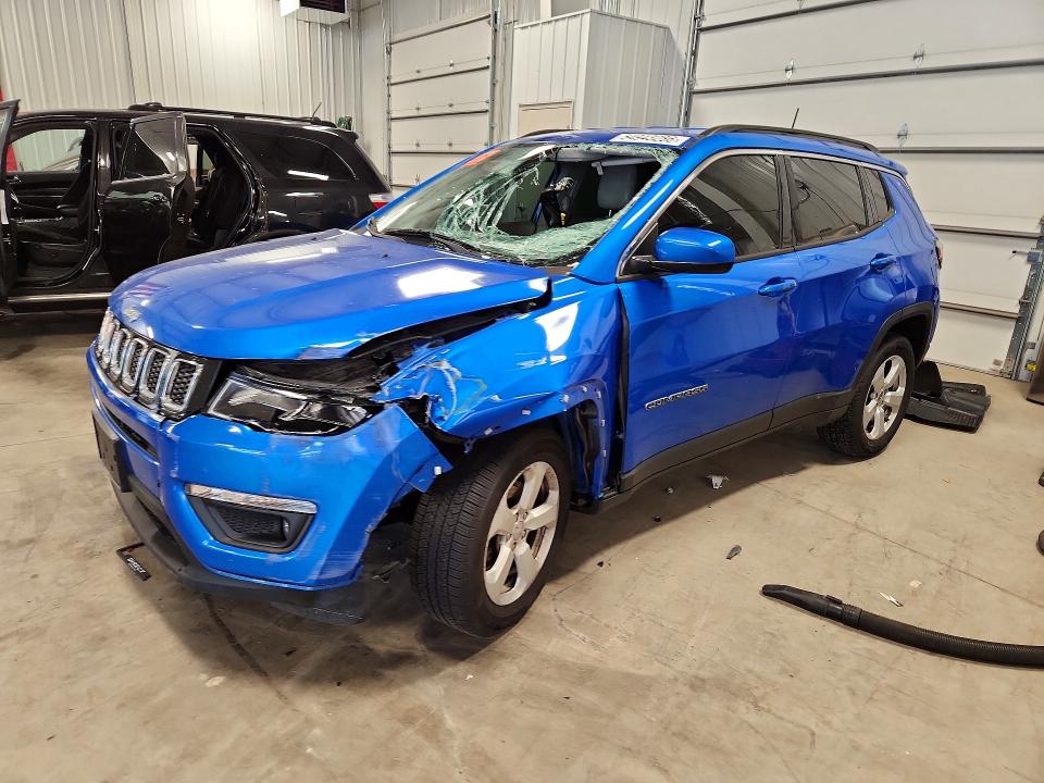 2018 Jeep Compass მანქანა იყიდება აუქციონზე, vin: 3C4NJDBB9JT392165, აუქციონის ნომერი: 54943286