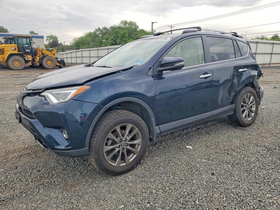 Auction sale of the 2018 Toyota Rav4, vin: JTMDFREV0JJ256630, lot number: 54878106
