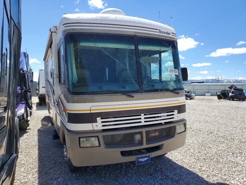 51911876 :رقم المزاد ، 5B4MP67G243392265 vin ، 2005 Workhorse Custom Chassis Recreational Vehicle (rv) مزاد بيع