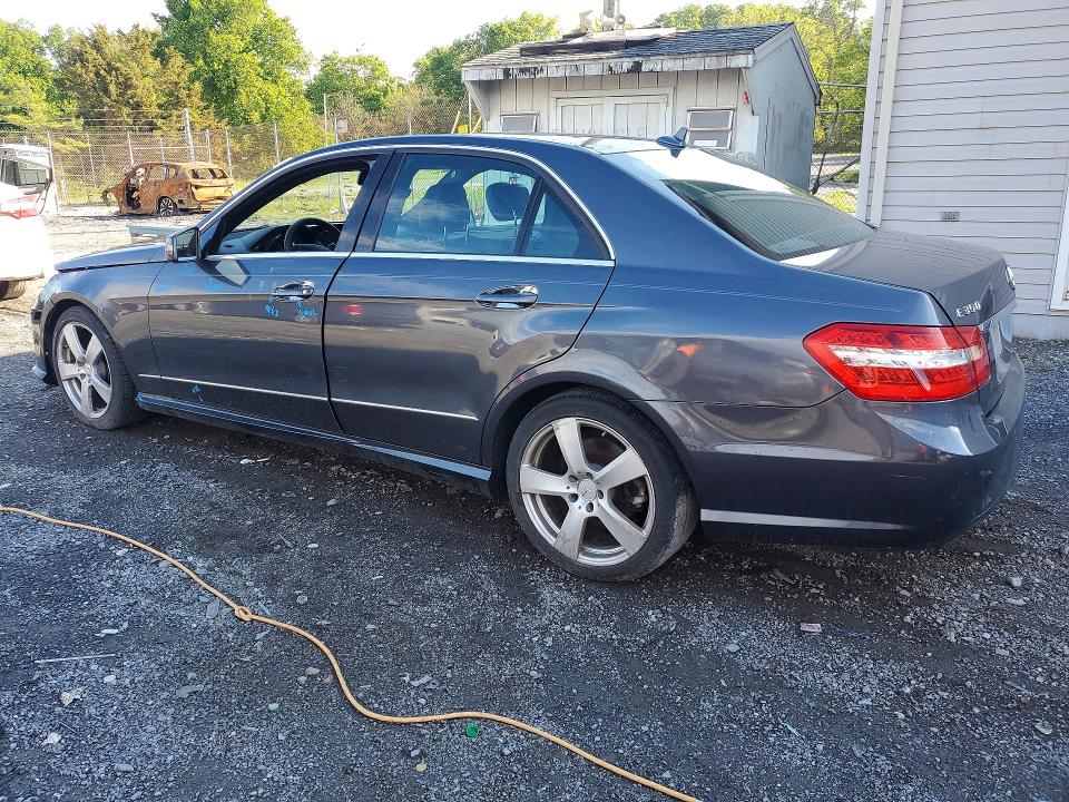 Продаж на аукціоні авто 2011 Mercedes-benz E, vin: WDDHF8HB8BA305643, номер лоту: 52905336
