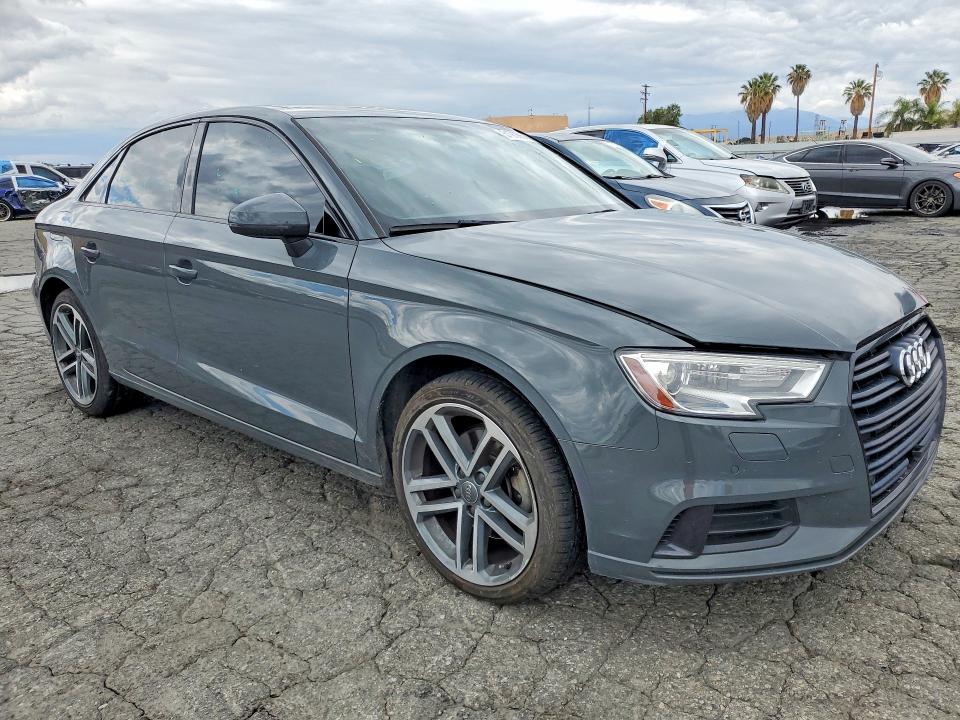 2020 Audi A3 მანქანა იყიდება აუქციონზე, vin: WAUAUGFF0LA070591, აუქციონის ნომერი: 51906696
