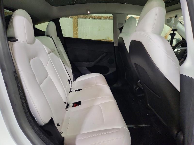 2025 Tesla Model Y მანქანა იყიდება აუქციონზე, vin: 7SAYGDEE9SF223011, აუქციონის ნომერი: 52067986