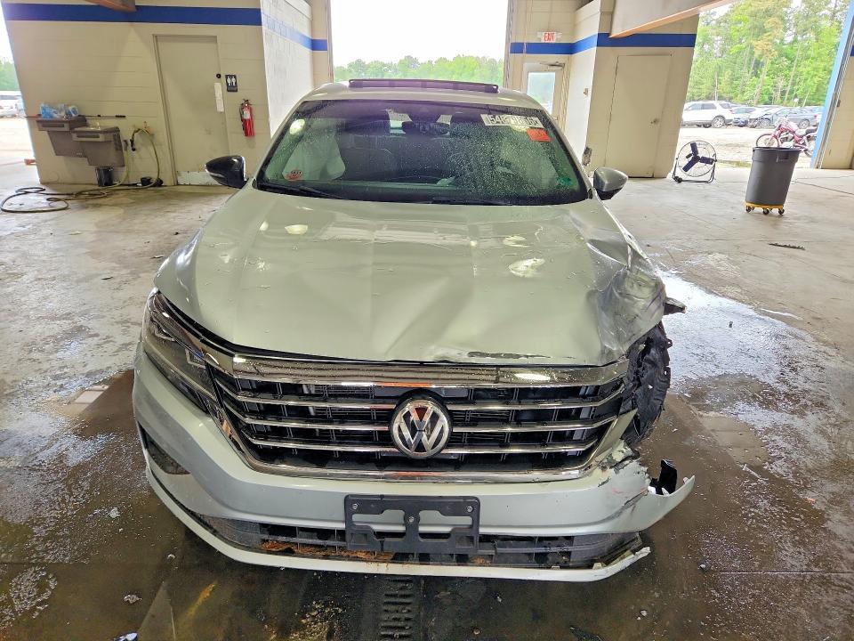 2021 Volkswagen Passat მანქანა იყიდება აუქციონზე, vin: 1VWSA7A3XMC007207, აუქციონის ნომერი: 54679856