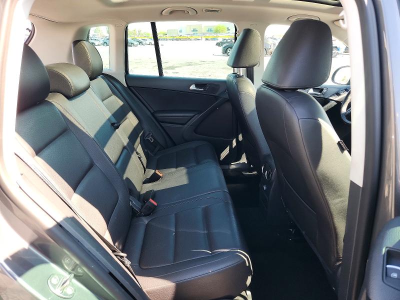 54800076 :رقم المزاد ، WVGBV7AX4GW525659 vin ، 2016 Volkswagen Tiguan مزاد بيع