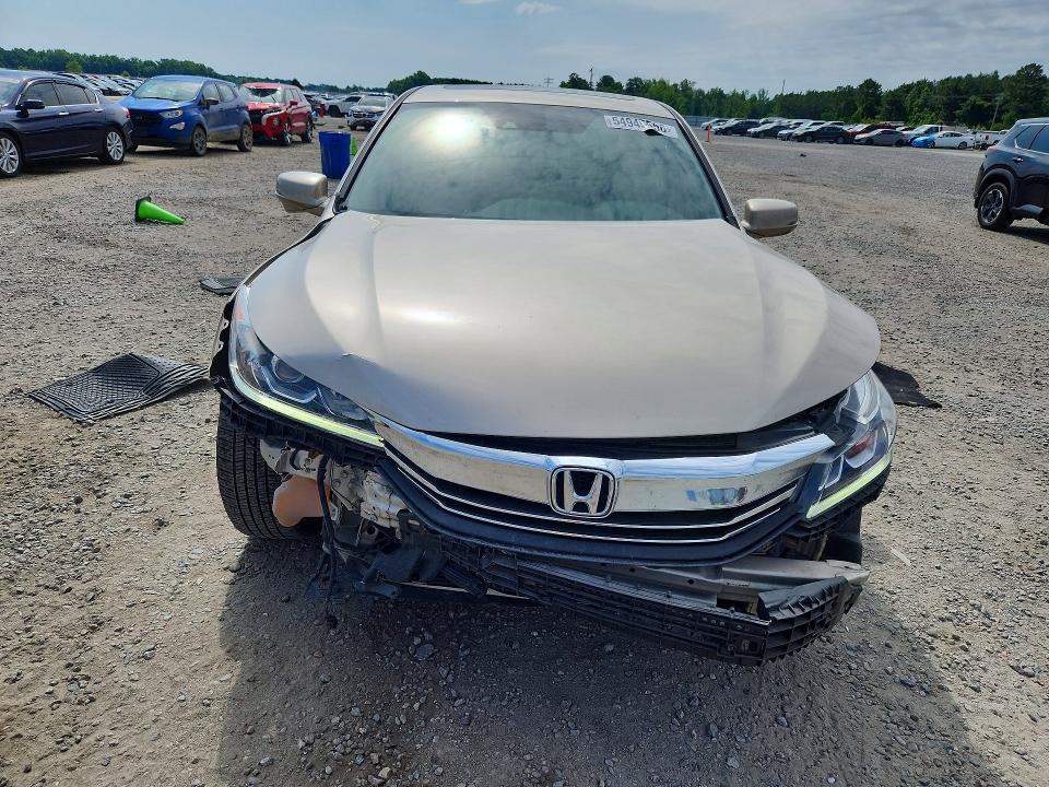54945556 :رقم المزاد ، 1HGCR2F9XHA187436 vin ، 2017 Honda Accord مزاد بيع
