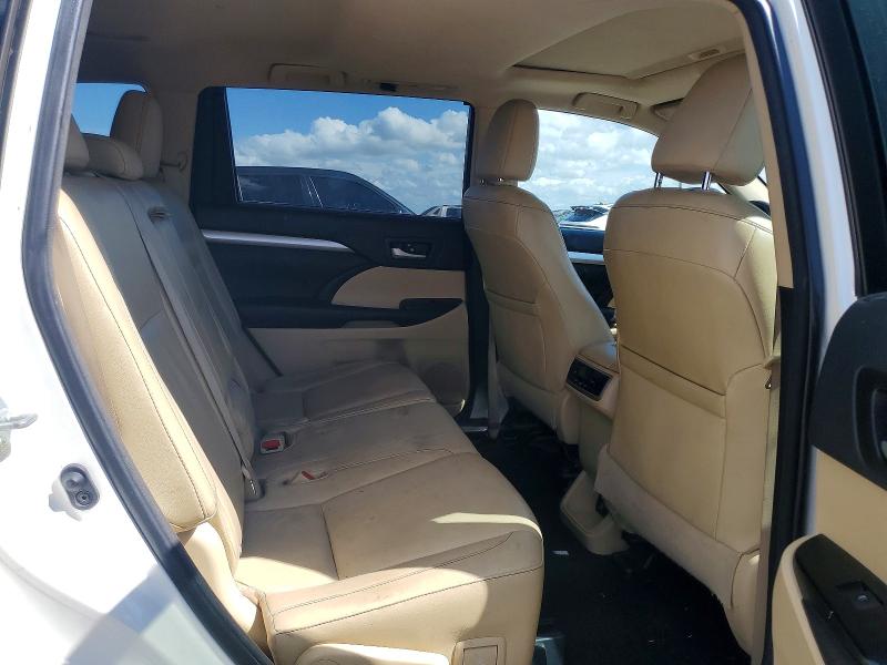 Продаж на аукціоні авто 2015 Toyota Highlander, vin: 5TDKKRFH7FS055197, номер лоту: 54897576