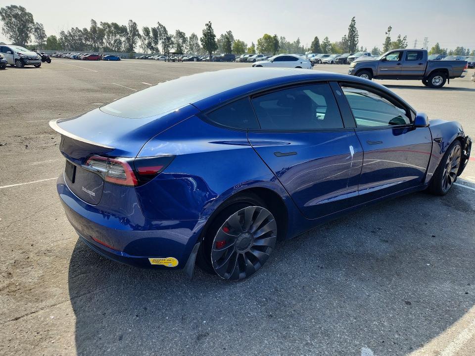 52735776 :رقم المزاد ، 5YJ3E1EC6MF093668 vin ، 2021 Tesla Model 3 مزاد بيع
