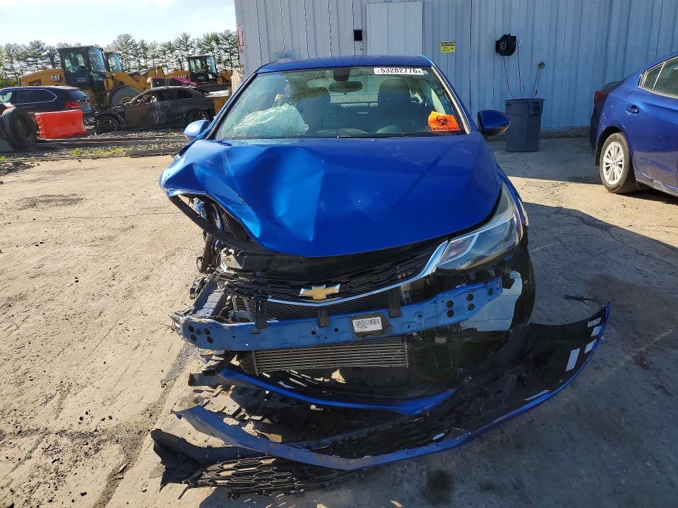 53282776 :رقم المزاد ، 1G1BE5SM3H7263960 vin ، 2017 Chevrolet Cruze مزاد بيع