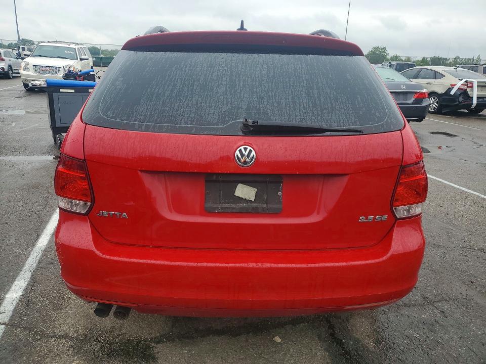 54422006 :رقم المزاد ، 3VWPP7AJ4EM603156 vin ، 2014 Volkswagen Jetta مزاد بيع