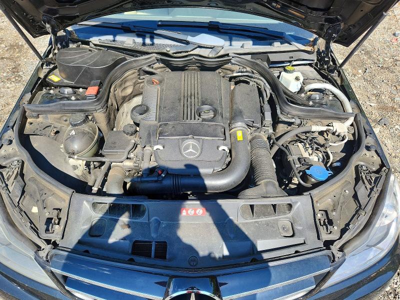 2014 Mercedes-benz C მანქანა იყიდება აუქციონზე, vin: WDDGJ4HB2EG161527, აუქციონის ნომერი: 53191736