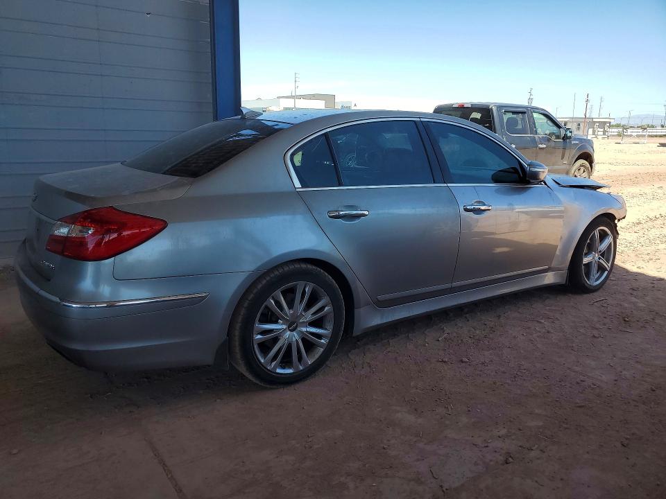 2012 Hyundai Genesis მანქანა იყიდება აუქციონზე, vin: KMHGC4DD3CU207582, აუქციონის ნომერი: 53667006