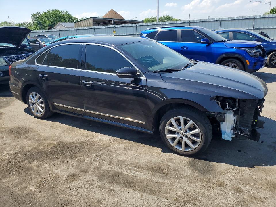 53930756 :رقم المزاد ، 1VWAT7A35HC042622 vin ، 2017 Volkswagen Passat مزاد بيع