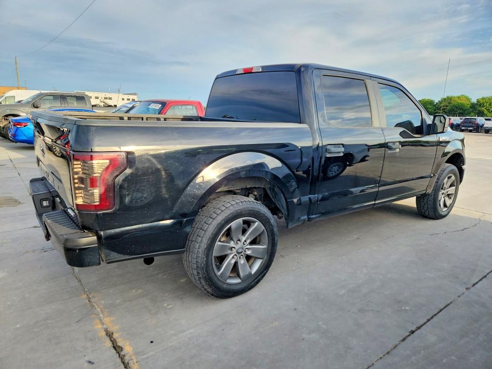 53720936 :رقم المزاد ، 1FTEW1CP1JKC62893 vin ، 2018 Ford F150 مزاد بيع
