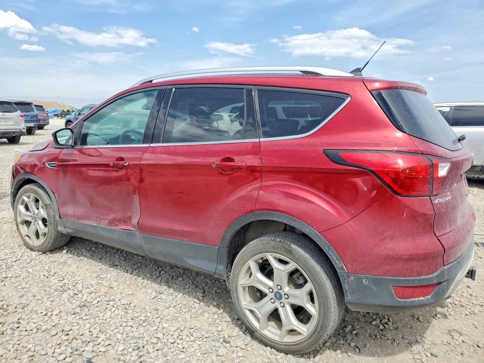 Продажа на аукционе авто 2019 Ford Escape, vin: 1FMCU9J91KUA05671, номер лота: 52747526