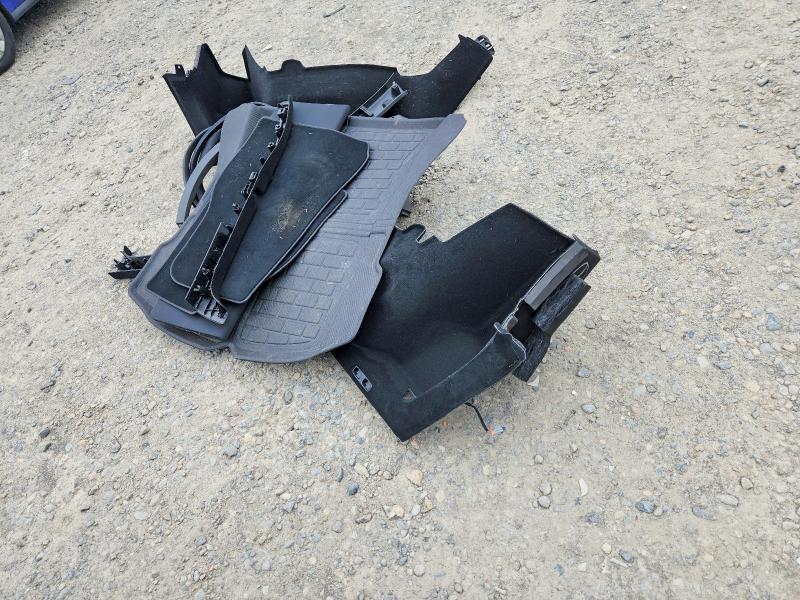 2024 Tesla Model Y მანქანა იყიდება აუქციონზე, vin: 7SAYGDEEXRF074411, აუქციონის ნომერი: 54010986